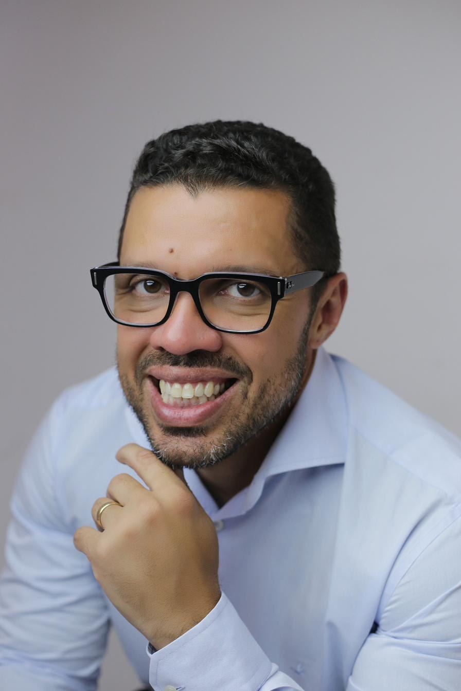 Dr. Vinicius Leal, cardiologista